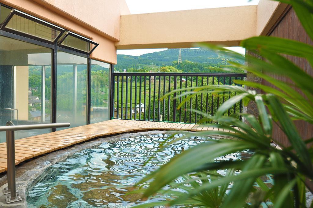 Koyokaku Hotel Урешино Екстериор снимка