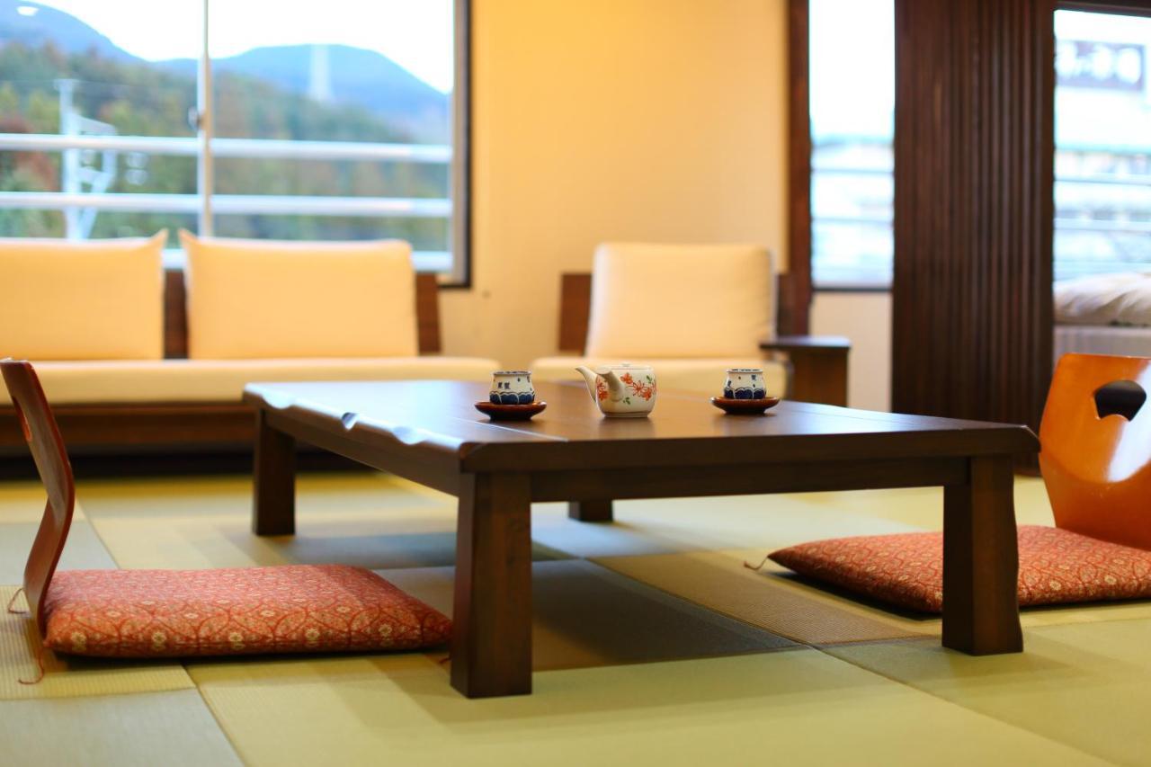 Koyokaku Hotel Урешино Екстериор снимка